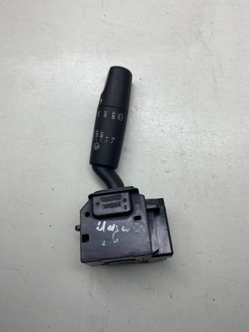 Перемикач підрульовий 17D682 MAZDA