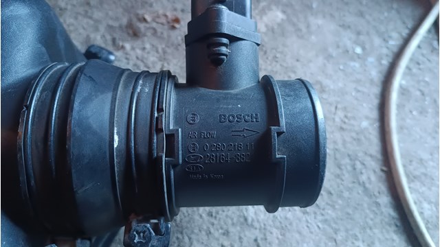 Витратомір повітря 2816438210 HYUNDAI