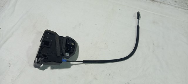 Замок задньої двері, лівої 13598364 GM