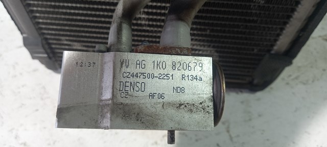 Клапан TRV, кондиціонера 1K0820679 VAG
