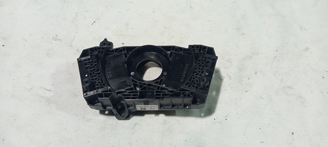 Перемикач підрульовий, центральна частина 35251T5AB02 HONDA