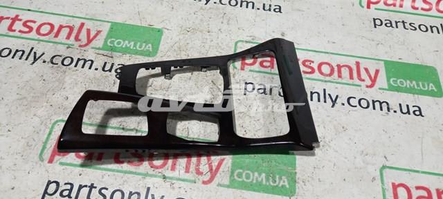 Декоративна накладка центральної консолі 51169206389 BMW