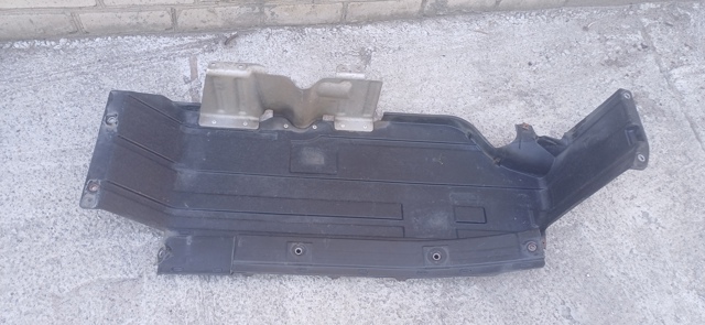 Захист днища, паливного бака 51718408767 BMW