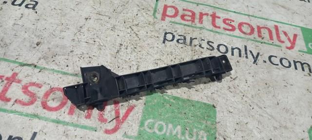 Праве кріплення переднього бампера 57707SC040 SUBARU
