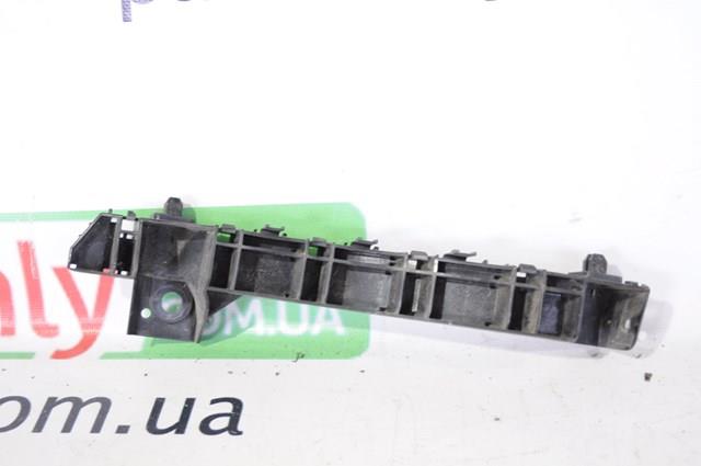 Кріплення бампера 57707SC050 SUBARU