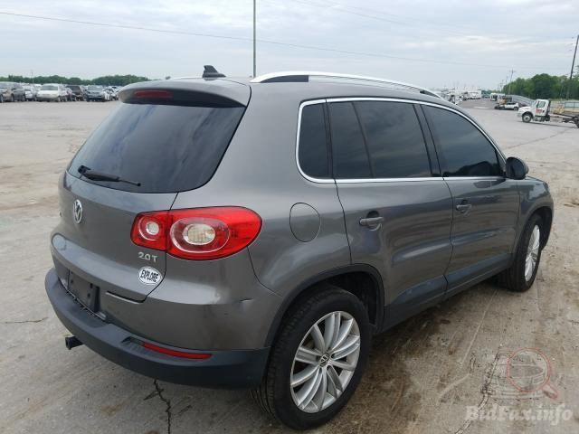 Двері задні, праві Volkswagen Tiguan I