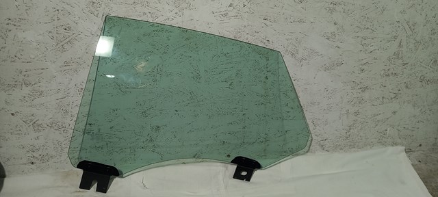 Скло задньої двері лівої 600633500D TESLA
