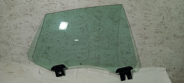 Скло задньої двері правої 600657100D TESLA