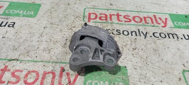 Подушка КПП 68363756AA CHRYSLER