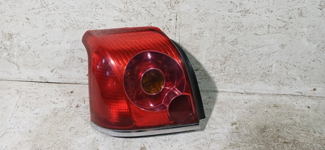 Задня ліва фара 8156105130 TOYOTA