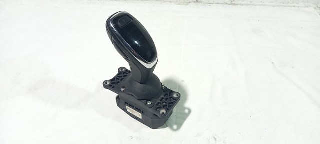 Привід управління механізмом перемикання передач 84019763 GM