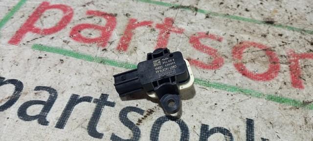 Датчик Ейрбег передній CM5T14C676AA FORD