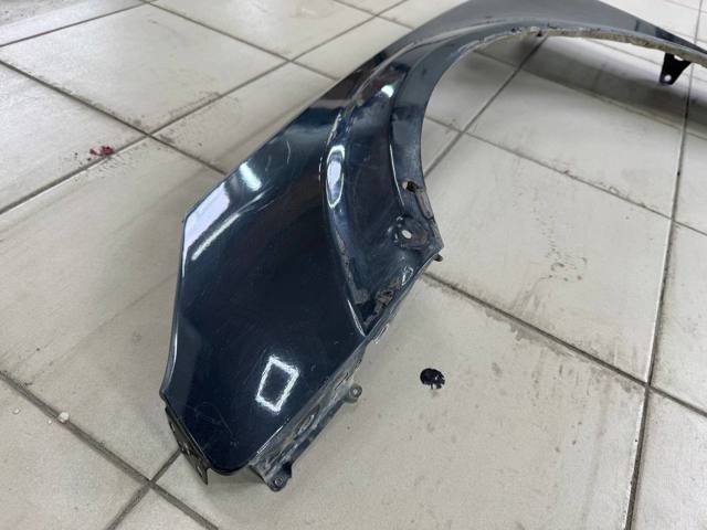 Ліве переднє крило 8W9821105 VAG
