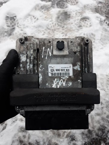 Блок двигуна 03L906022NH VAG