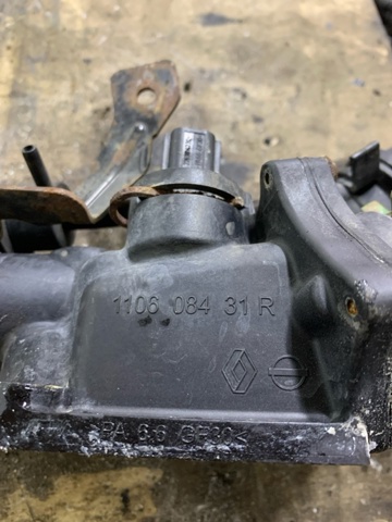 Корпус термостата в зборі 110608431R RENAULT