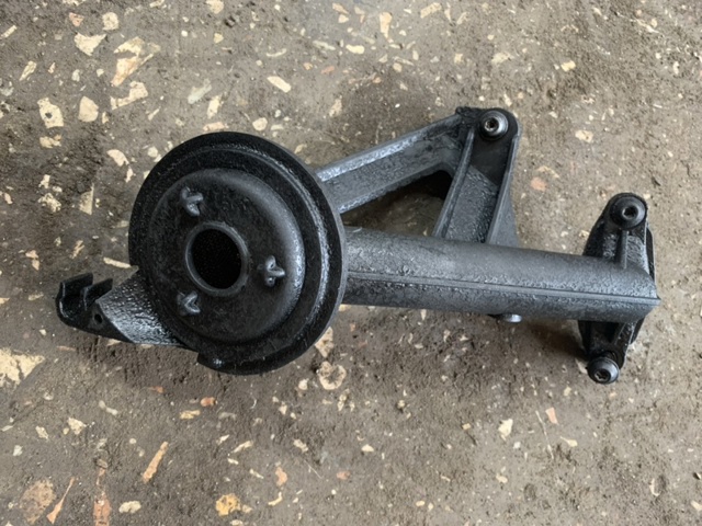 Маслозабірник 1483825 FORD