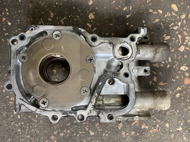 Маслонасос 15010AA262 SUBARU