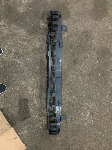 Наповнювач бампера заднього 2007459 FORD