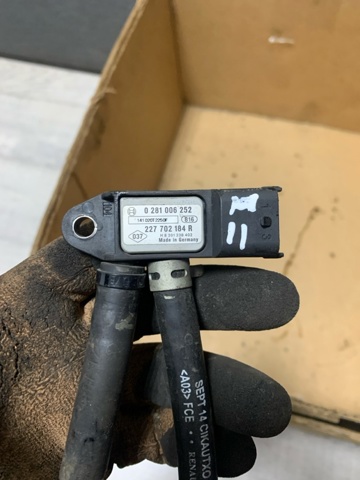 Датчик тиску вихлопних газів 2082700Q0G NISSAN