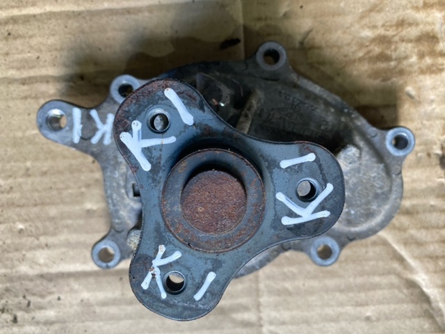 Насос системи охолодження 21110AA710 SUBARU
