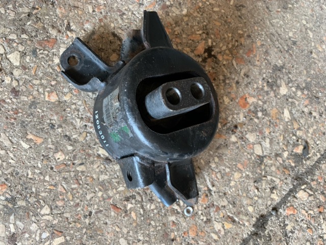 Ліва опора двигуна 21830A5200 HYUNDAI