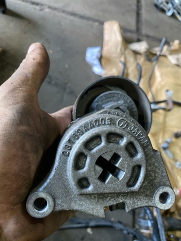 Натяжна планка поліклинового ременя 23769AA003 SUBARU