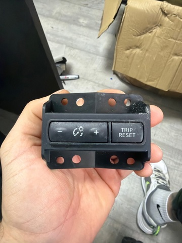 Блок кнопок центральної консолі 252734BA0A NISSAN