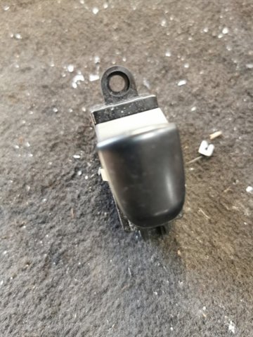 Кнопка підйомника заднього скла 254111KL5A NISSAN