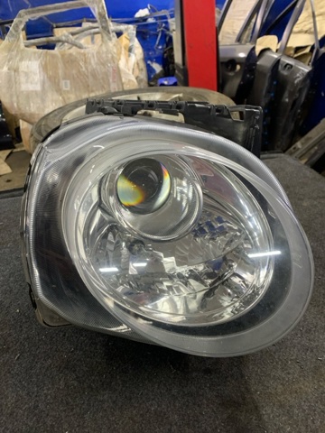 Права блок фара 26010BV90A NISSAN