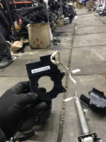 Датчик кута повороту керма 27549XA00A SUBARU