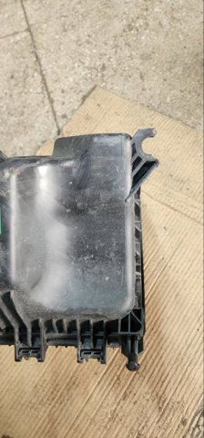Корпус повітряного фільтра 281102W300 HYUNDAI