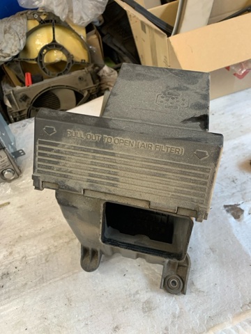 Корпус повітряного фільтра 28110D3100 HYUNDAI