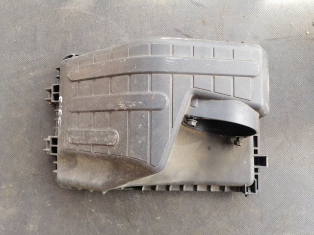 Корпус повітряного фільтра, верхня частина 281112W300 HYUNDAI
