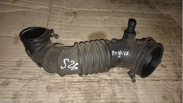 Патрубок повітряний, вихід повітряного фільтра 281303E710 HYUNDAI
