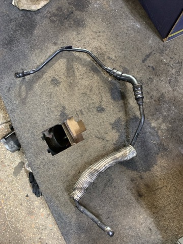 Подача масляна труба 282402F000 HYUNDAI