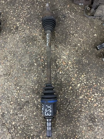 Вісь передня 28321FG003 SUBARU