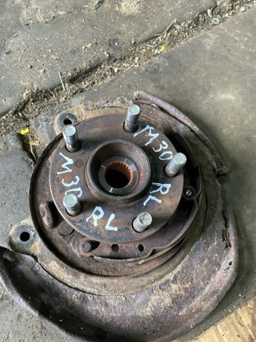 Маточина заднього колеса 28473AG001 SUBARU