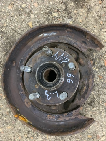 Маточина задня 28473FJ020 SUBARU