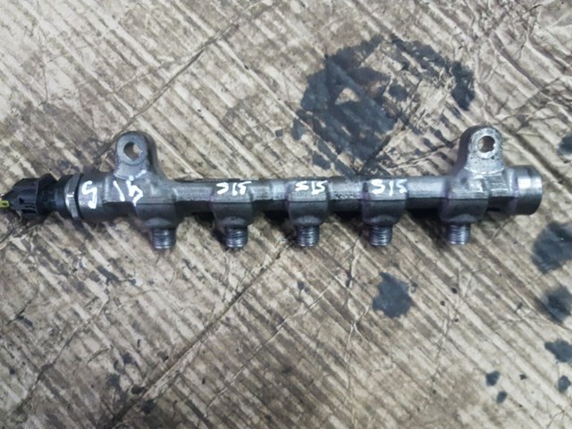 Паливна рампа 314002A420 HYUNDAI