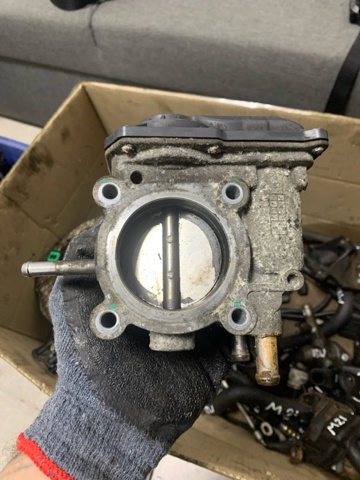 Блок дросельної заслінки 351002B300 HYUNDAI