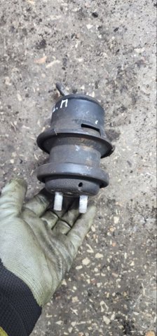 Ліва подушка двигуна 41022AJ030 SUBARU