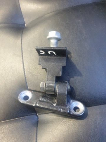 Петля задніх дверей, правих 41527259596 BMW