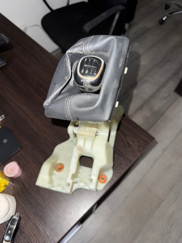 Механізм перемикання передач 43700F1710 HYUNDAI