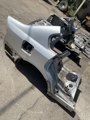 Крило праве заднє 51490AG0409P SUBARU