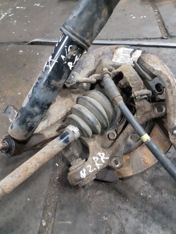 Цапфа поворотна права 527202P000 HYUNDAI