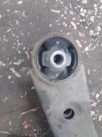 Поперечний важіль 545002P200 HYUNDAI