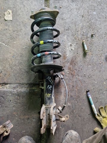 Амортизатор передньої підвіски 546612W500 HYUNDAI