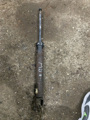 Амортизаційна стійка задня Хендай Туксон II