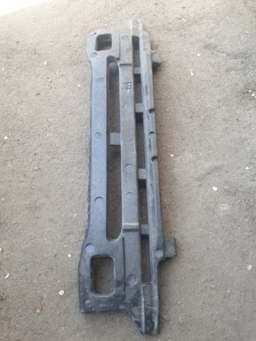 Наповнювач бампера переднього 57705XA09A SUBARU