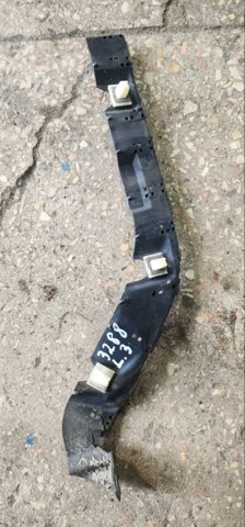 Кріплення бамера ліве 57707XA15A SUBARU